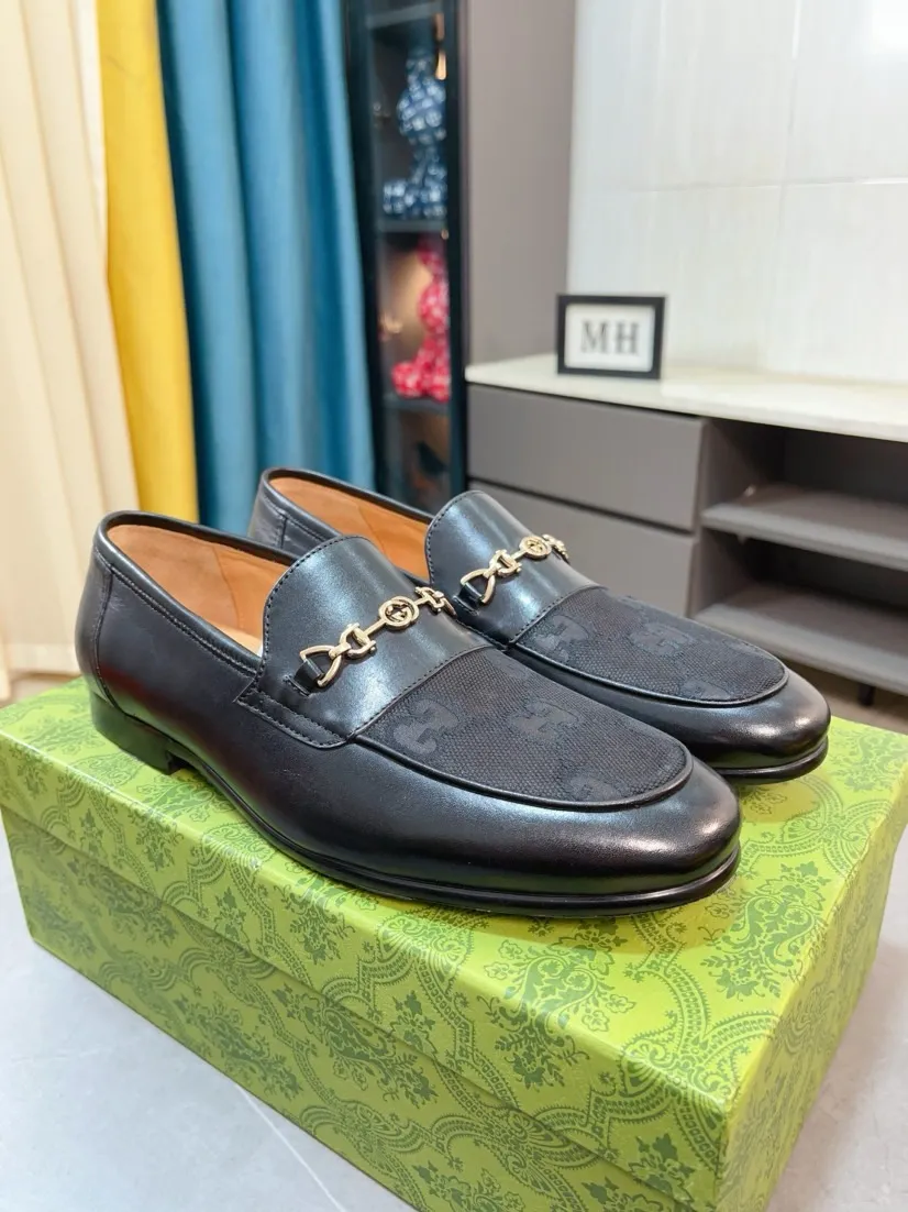 Men's shoes 💰500🌹🌹【GUCCI】The most popular classic Gucci leather shoes. Synchronized with the official website, the upper is made of Italian first-layer cowhide ➕cowhide lining, with unique brand and unique craftsmanship. Highlighting the hot style of the new year. Stop hesitating, stop wandering, get it now. Number: 38--44